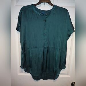 Elegant  Button-Up Women's Top Old Navy 100% Polyester